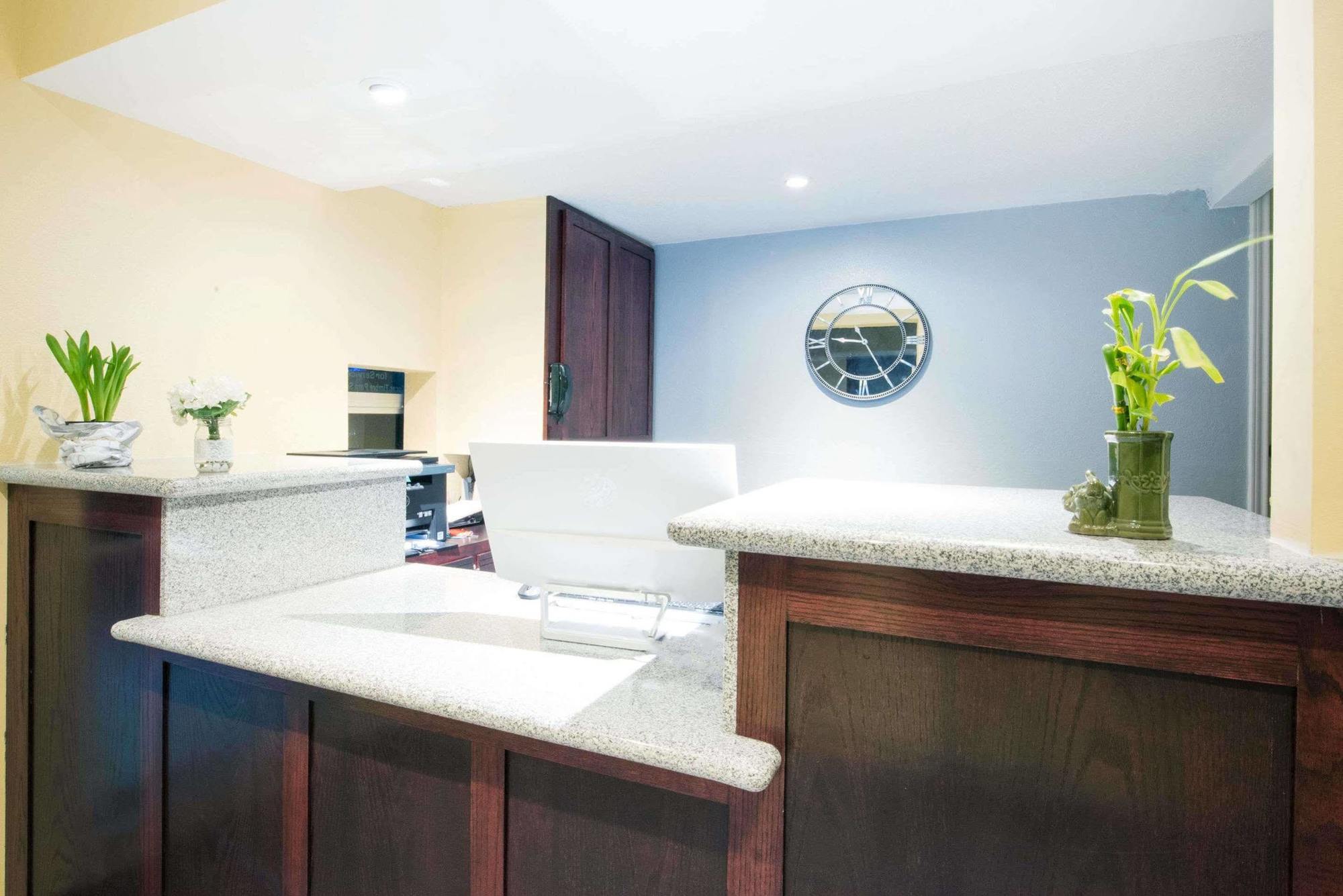 Executive Inn&Kitchenette Suites-Eagle Pass Exterior foto